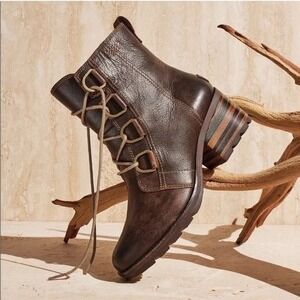 Sorel Burro Brown‎ Cate Lace Up Boots